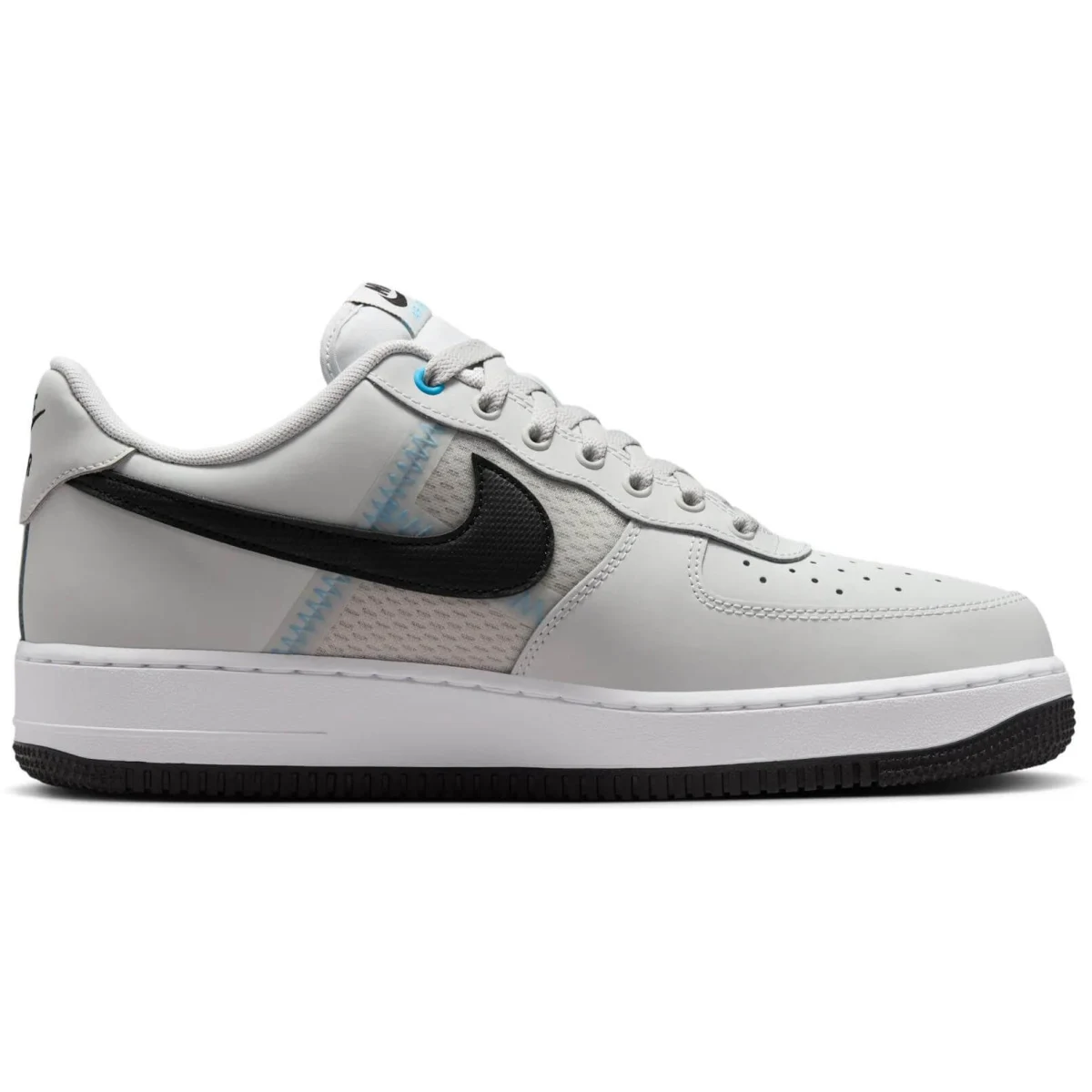 Nike Air Force 1 '07 LV8 - 44,5 · záber 9