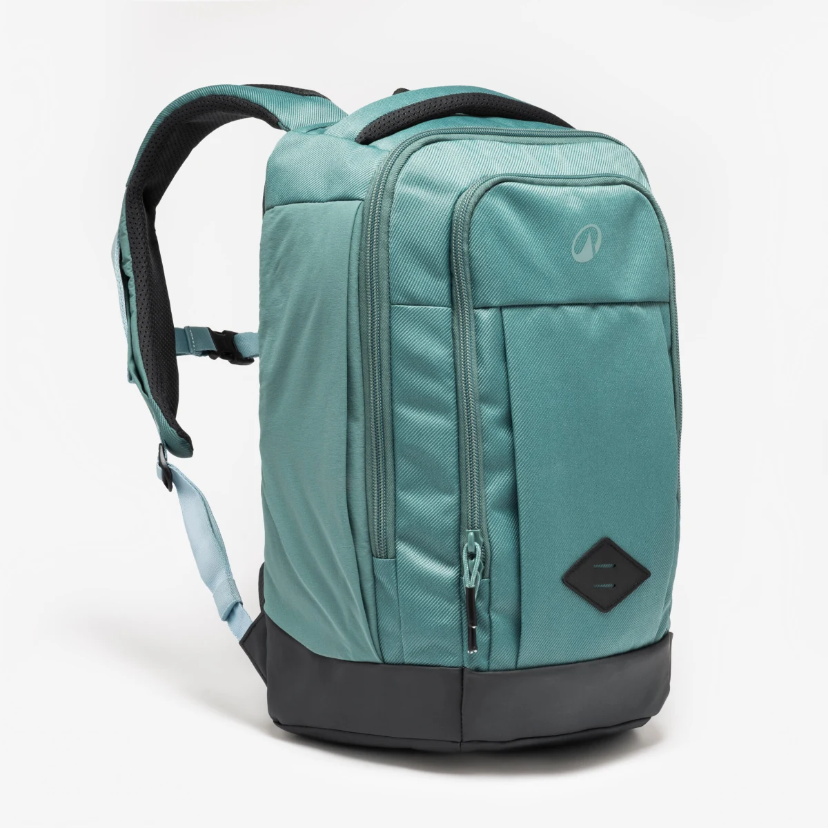 QUECHUA Turistický batoh Escape 500 16 l zelený 17 l · záber 1