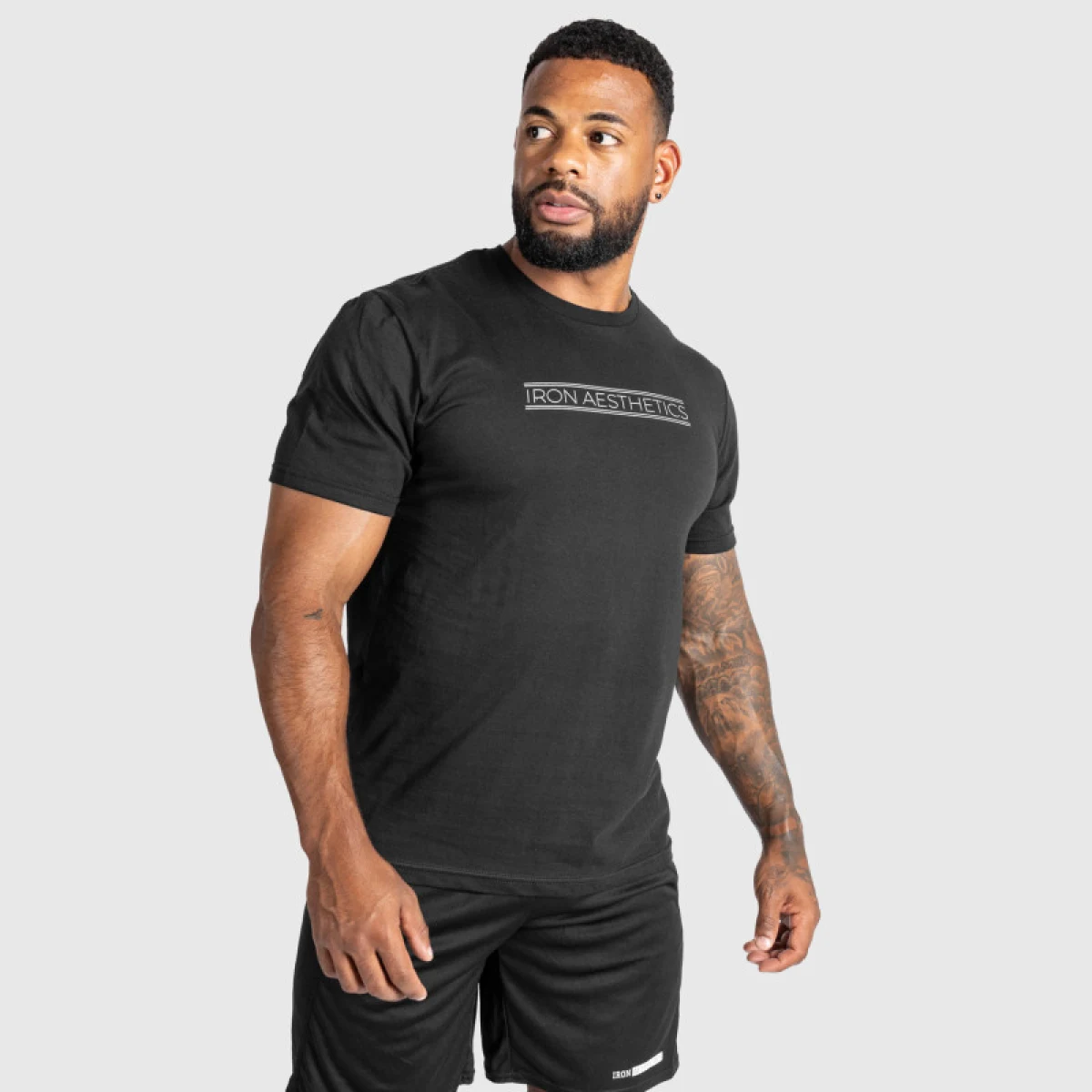 Pánske fitness tričko Iron Aesthetics Glam, čierne · záber 2