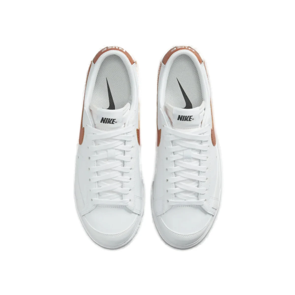 Dámská vycházková obuv NIKE Blazer Low Platform white black sail metallic copper · záber 4