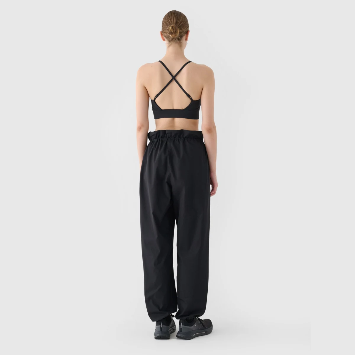 Dámské kalhoty casual parachute oversize - černé · záber 2