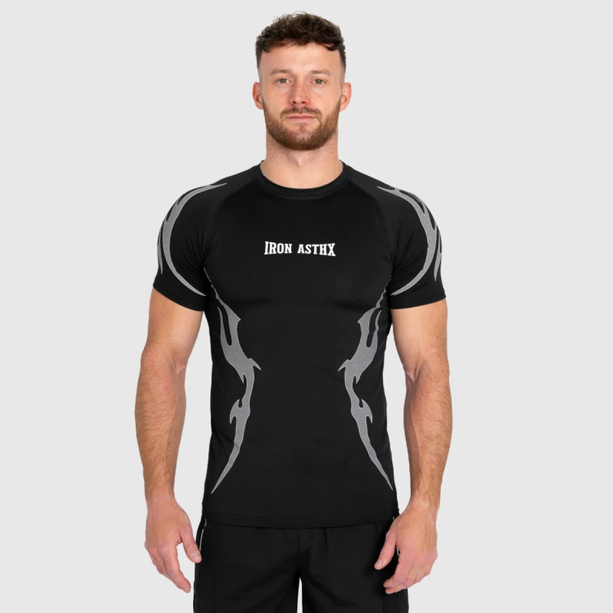 Férfi sportpóló Iron Aesthetics Titan, fekete · záber 1