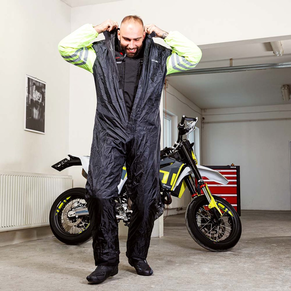 Moto pláštenka W-TEC Smedava - Veľkosť: 6XL · záber 2