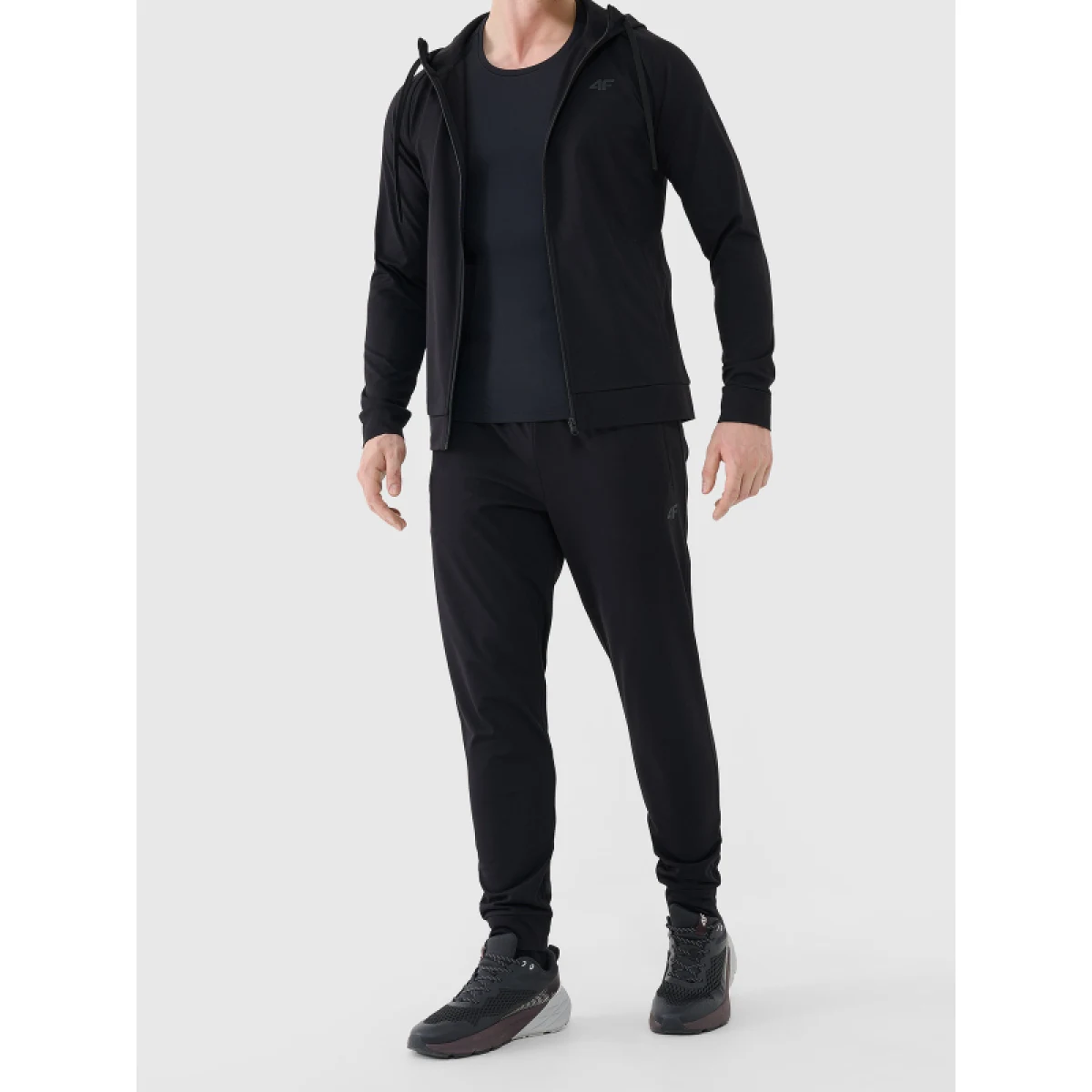 Pánska tréningová mikina so zipsom 4F SWEATSHIRT FNK M631-20S-DEEP BLACK · záber 5