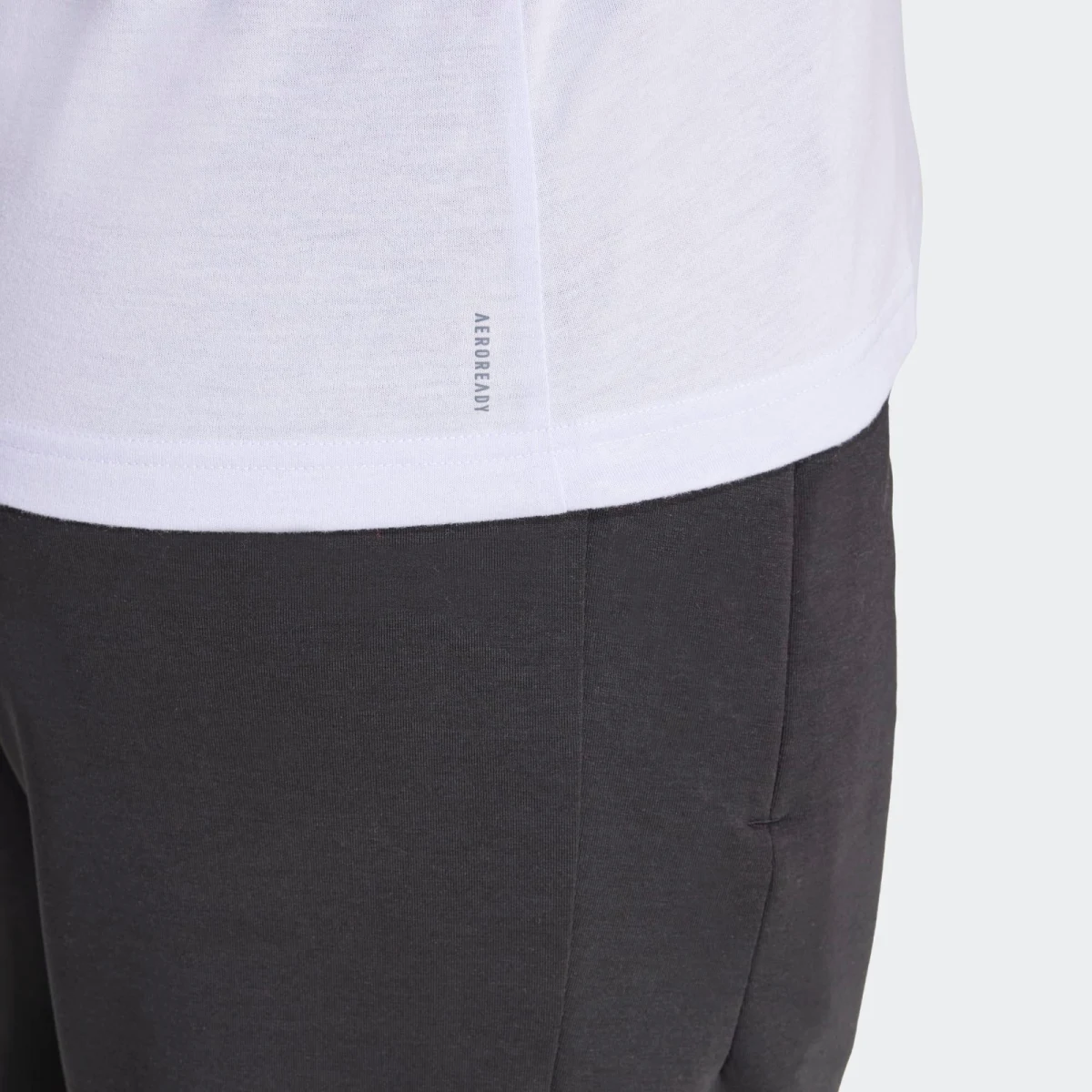 ADIDAS ADIDAS dámske fitness tielko bledofialové XL · záber 2