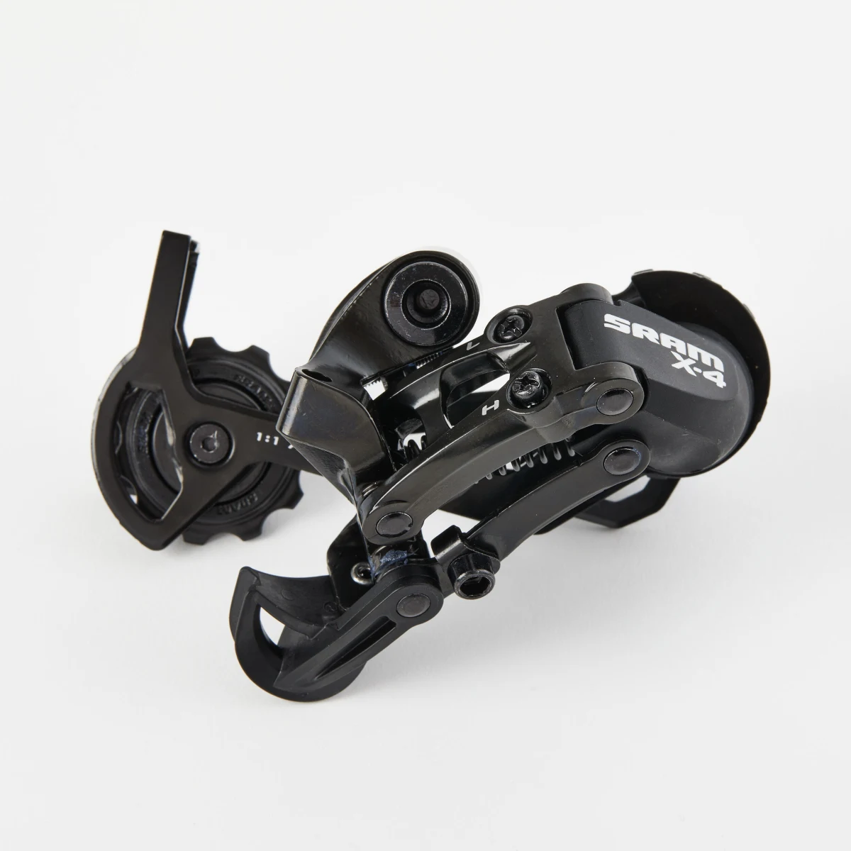 SRAM Prehadzovač 7- 9 prevodov X4 . · záber 2