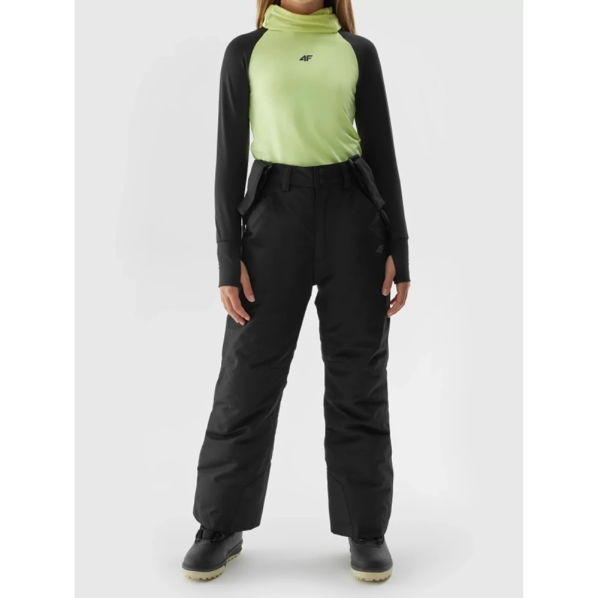 Dívčí lyžařské kalhoty 4F JUNIOR TROUSERS FNK-JAW23TFTRF353-21S-BLACK · záber 2