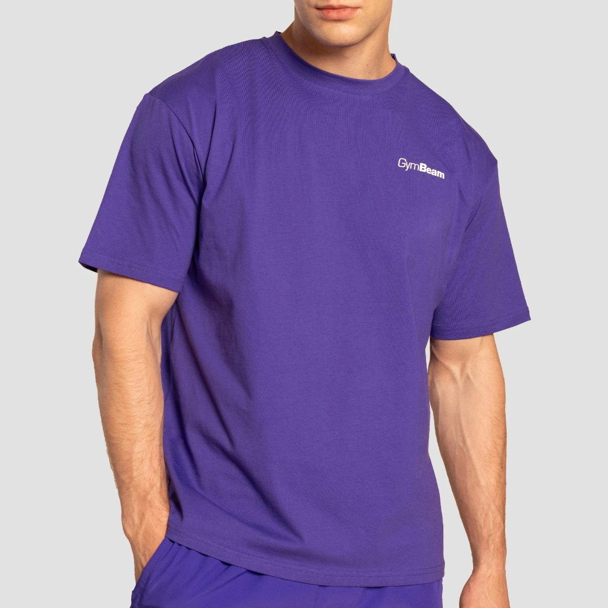 GymBeam Limitless Oversized T-Shirt Royal - Velikost: S | Barva: Fialová | Hmotnost: 0,2027 kg | Balení: 95 · záber 2