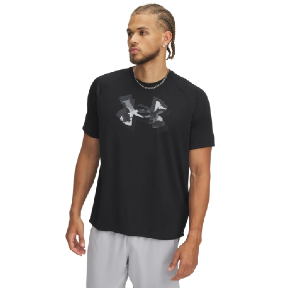 Pánské tréninkové tričko s krátkým rukávem UNDER ARMOUR UA M TECH PRINT FILL SS-BLK · záber 1