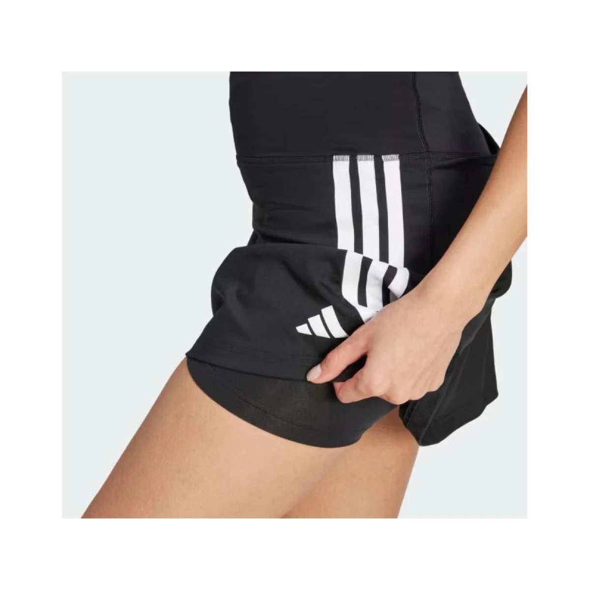 Dámska tréningová sukňa ADIDAS WE 3S SKORT BLACK WHITE · záber 4
