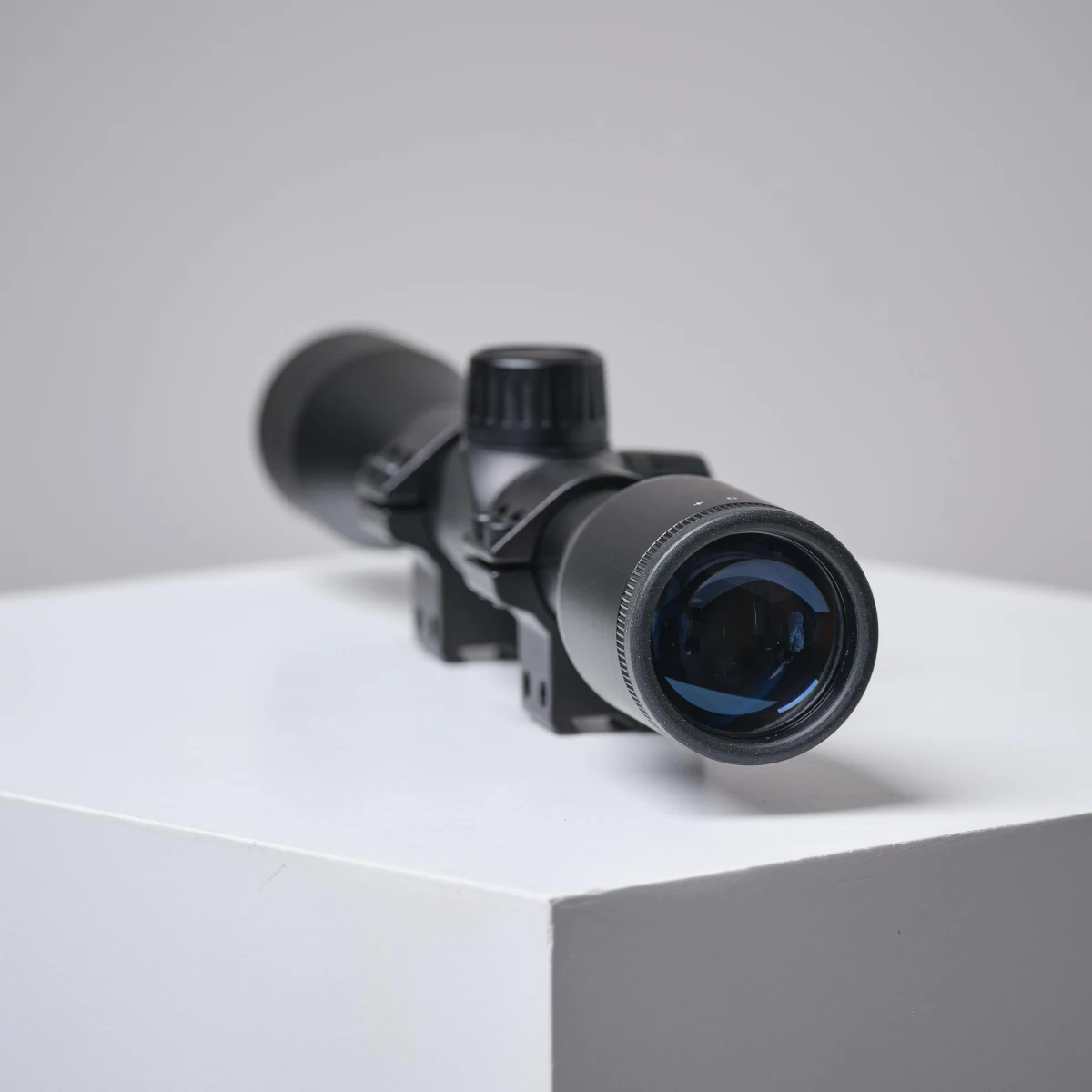 SOLOGNAC Puškohľad 4X32 s 11 mm upevnením bez · záber 2