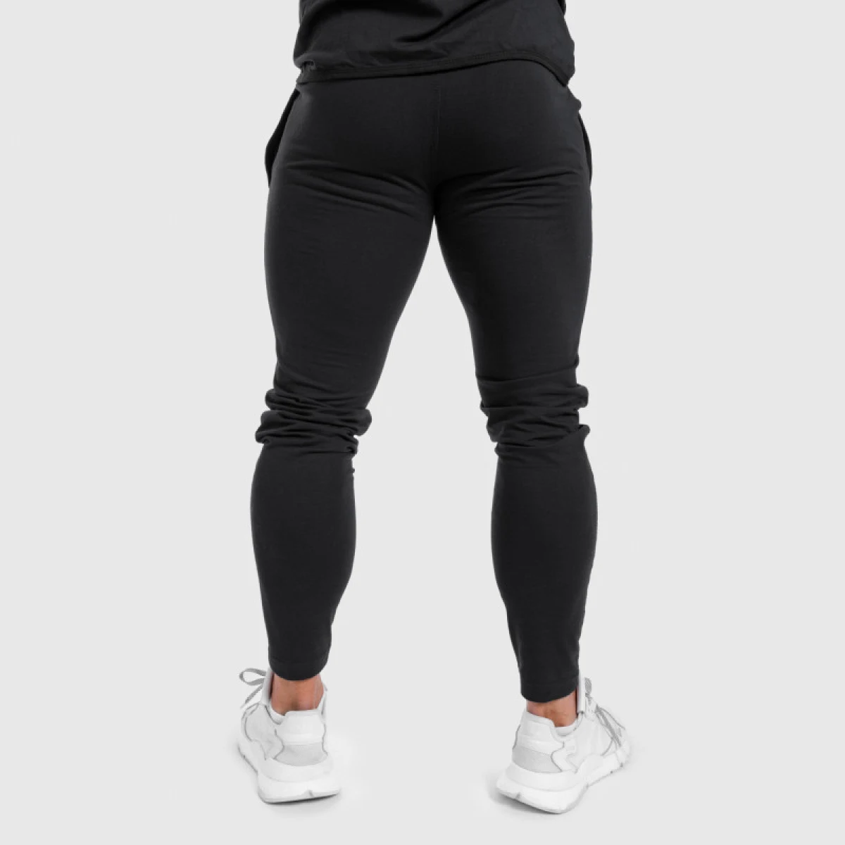 Pánske SlimFit tepláky Beyond the Future, čierne · záber 3