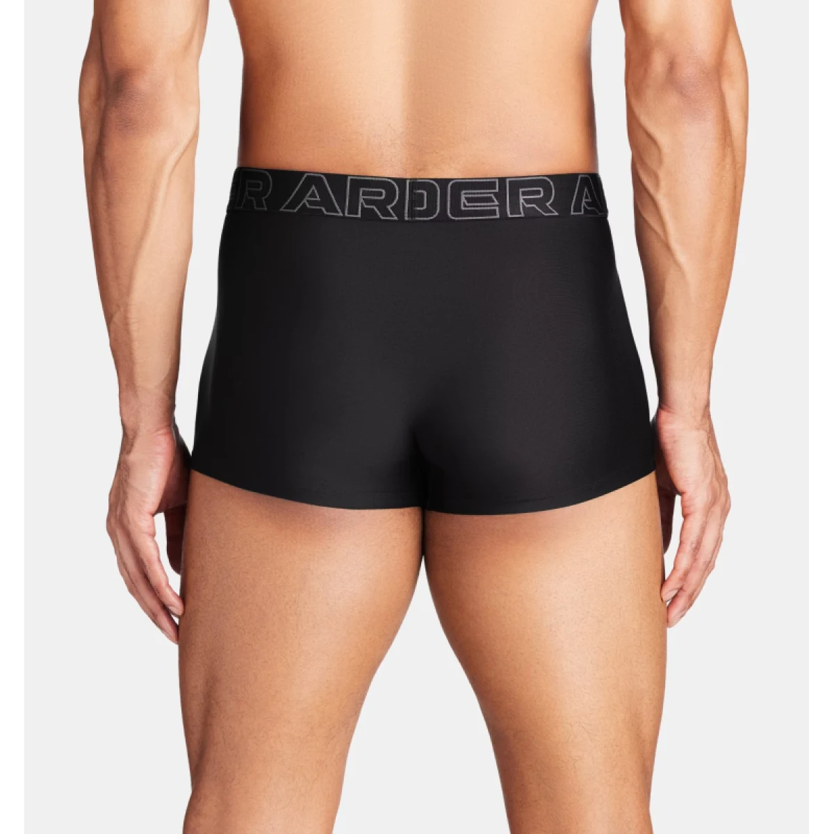 Pánske boxerky UNDER ARMOUR 3 PACK-UA PERFORMANCE TECH - SOLID 3 inch-BLK · záber 5