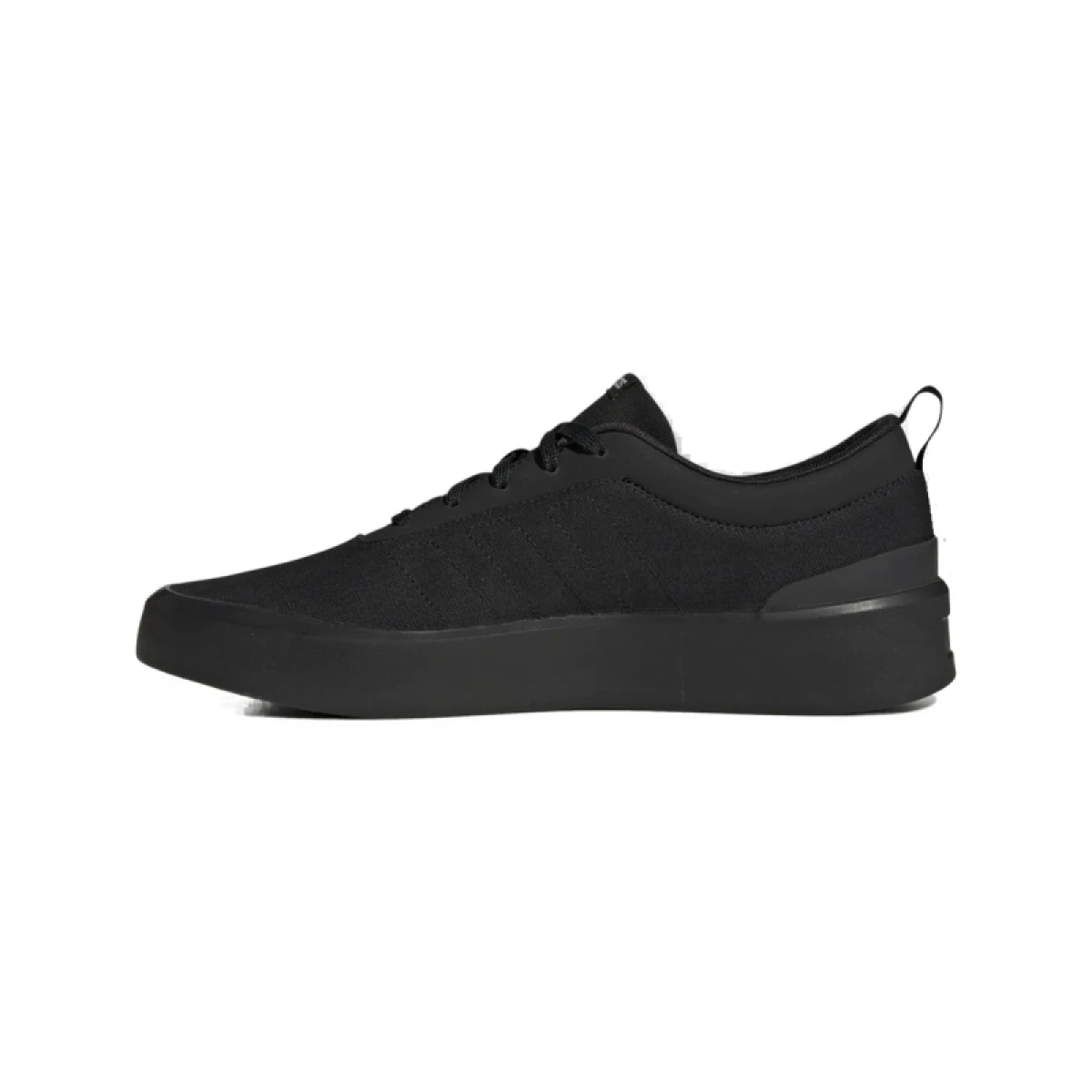 Pánská rekreační obuv ADIDAS FutureVulc core black core black cloud white · záber 3