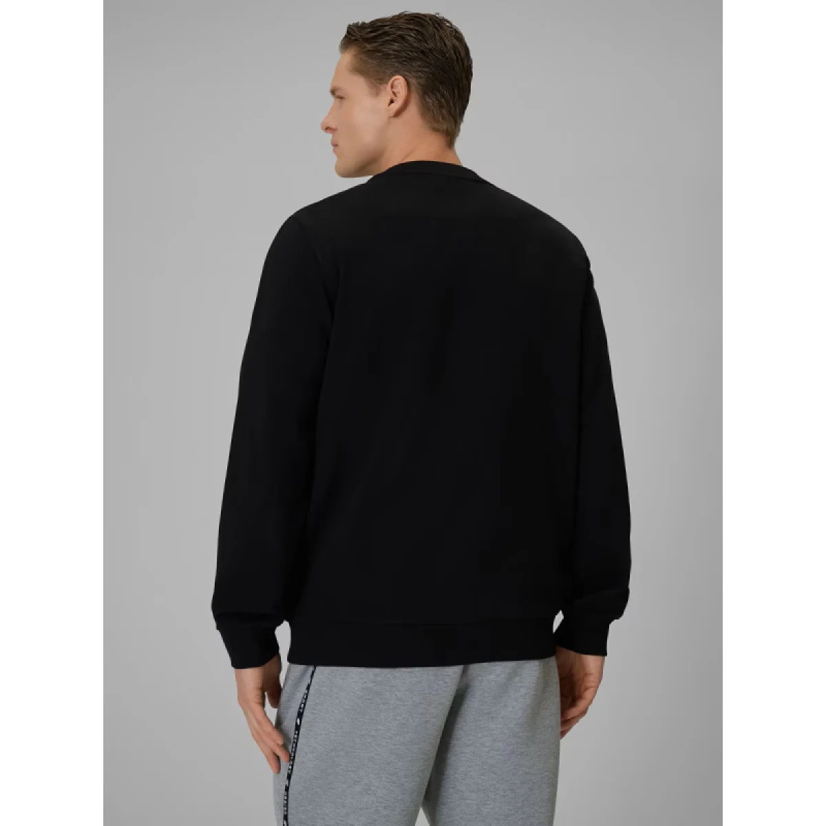 Pánská mikina 4F SWEATSHIRT M2237-20S-DEEP BLACK · záber 4