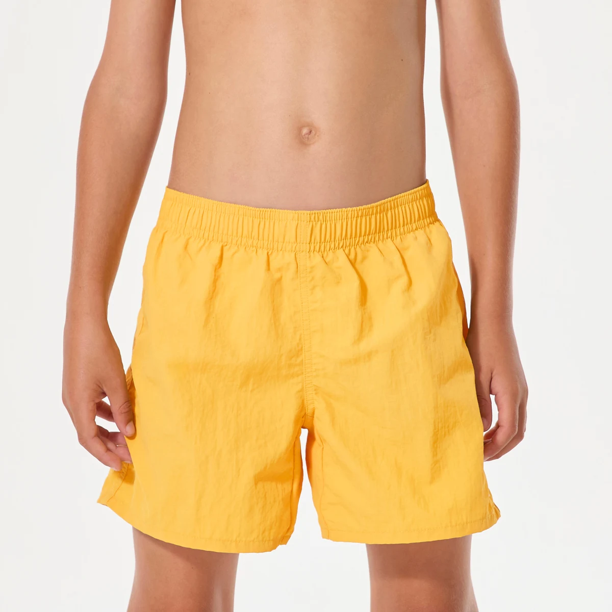DECATHLON Chlapčenské šortkové plavky Swimshort okrové 4-5 r (103-112 cm) · záber 1