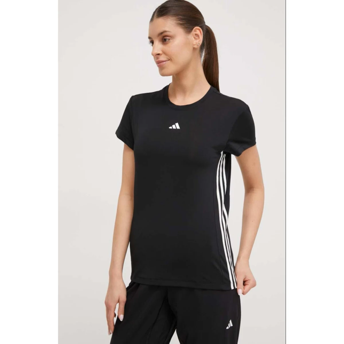 Dámske tréningové tričko s krátkym rukávom ADIDAS HYGLM T BLACK WHITE · záber 2