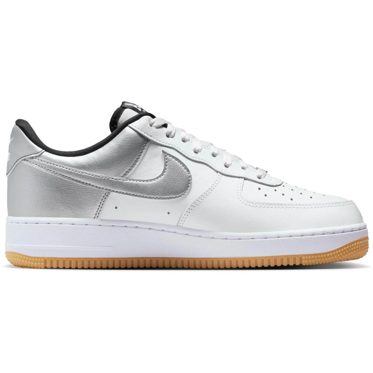Nike Air Force 1 '07 LV8 - 45 · záber 9