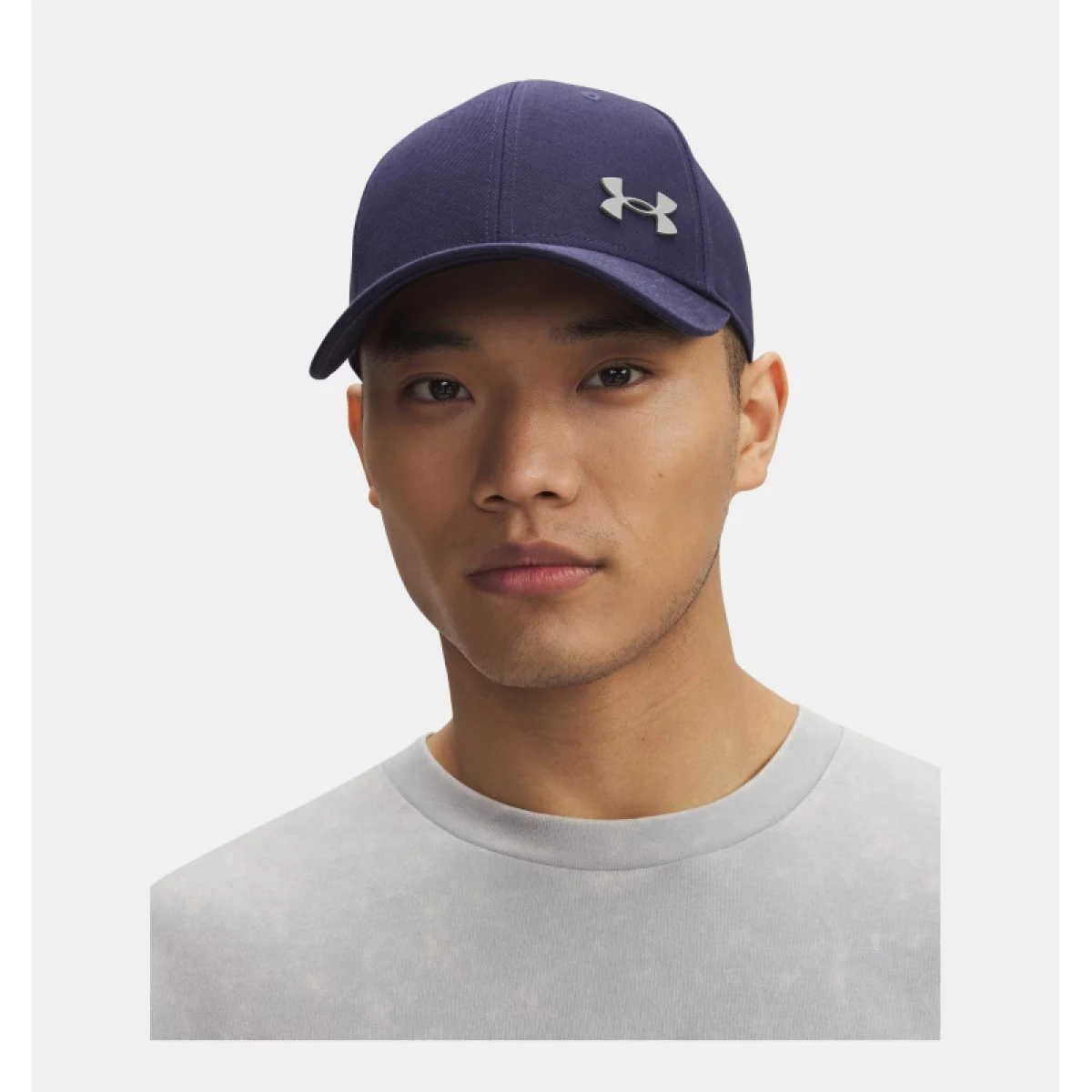 Pánská kšiltovka UNDER ARMOUR M ESSENTIAL LOW METAL ADJ-NVY · záber 4