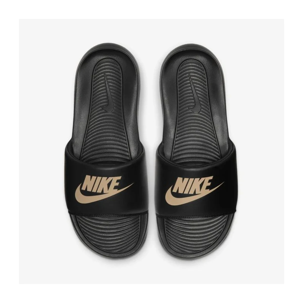 Pánske šlapky (plážová obuv) NIKE Victory One black metallic gold black · záber 3
