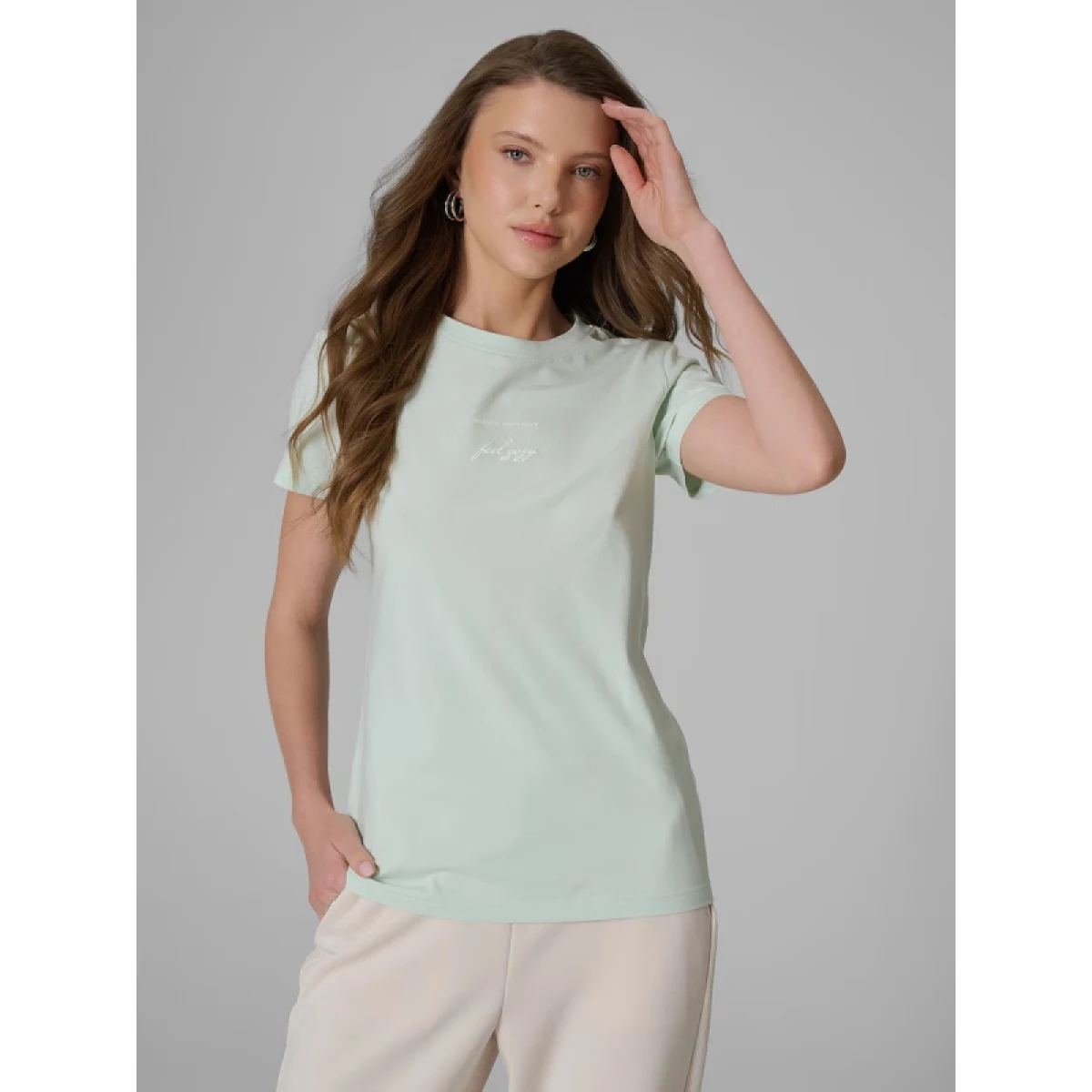Dámské tričko s krátkým rukávem 4F TSHIRT F2742-47S-MINT · záber 2