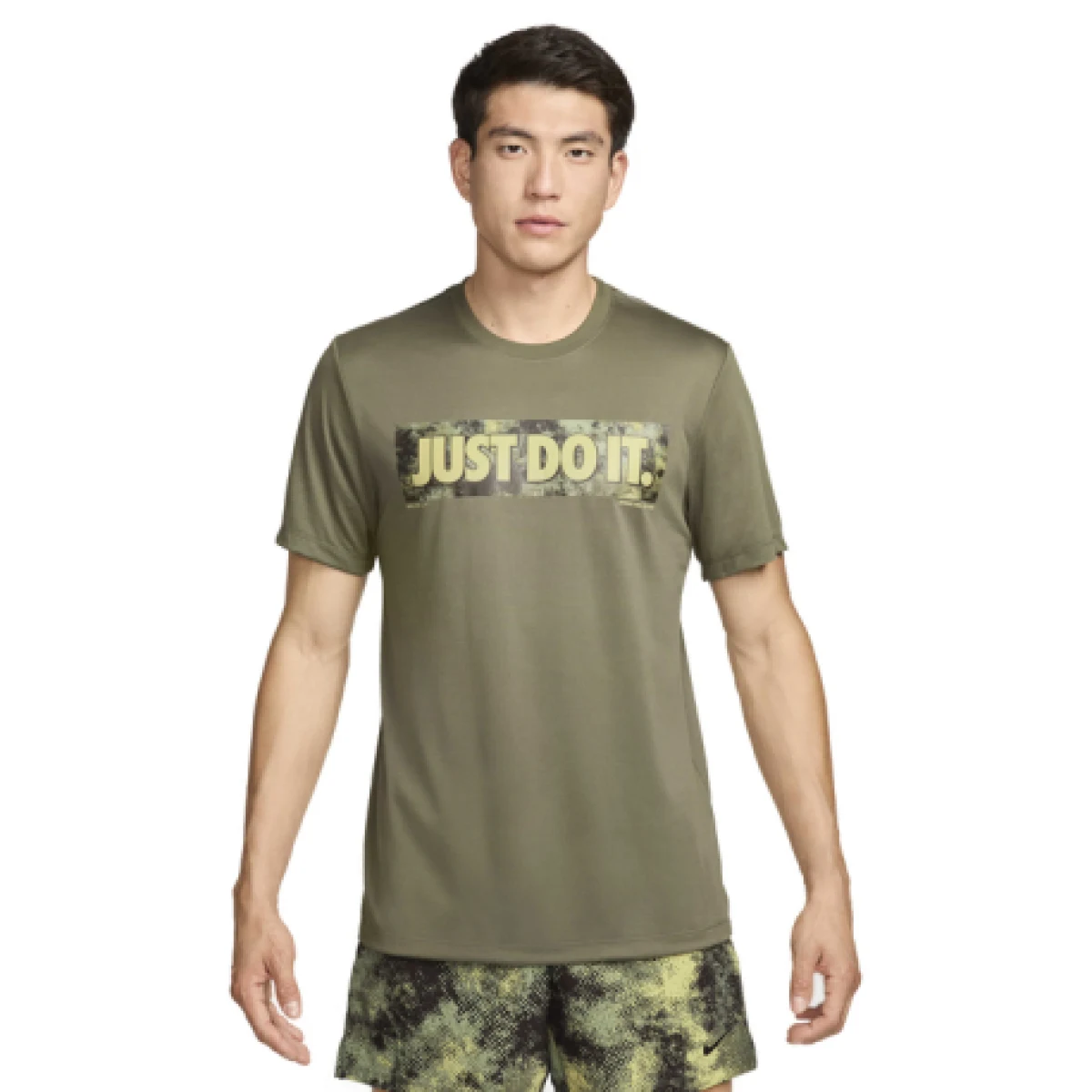 Pánské tréninkové tričko s krátkým rukávem NIKE DF TEE RLGD CAMO · záber 1