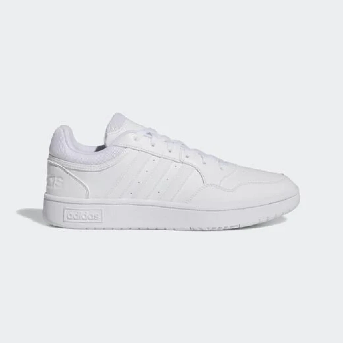 Adidas Hoops 3.0 · záber 2