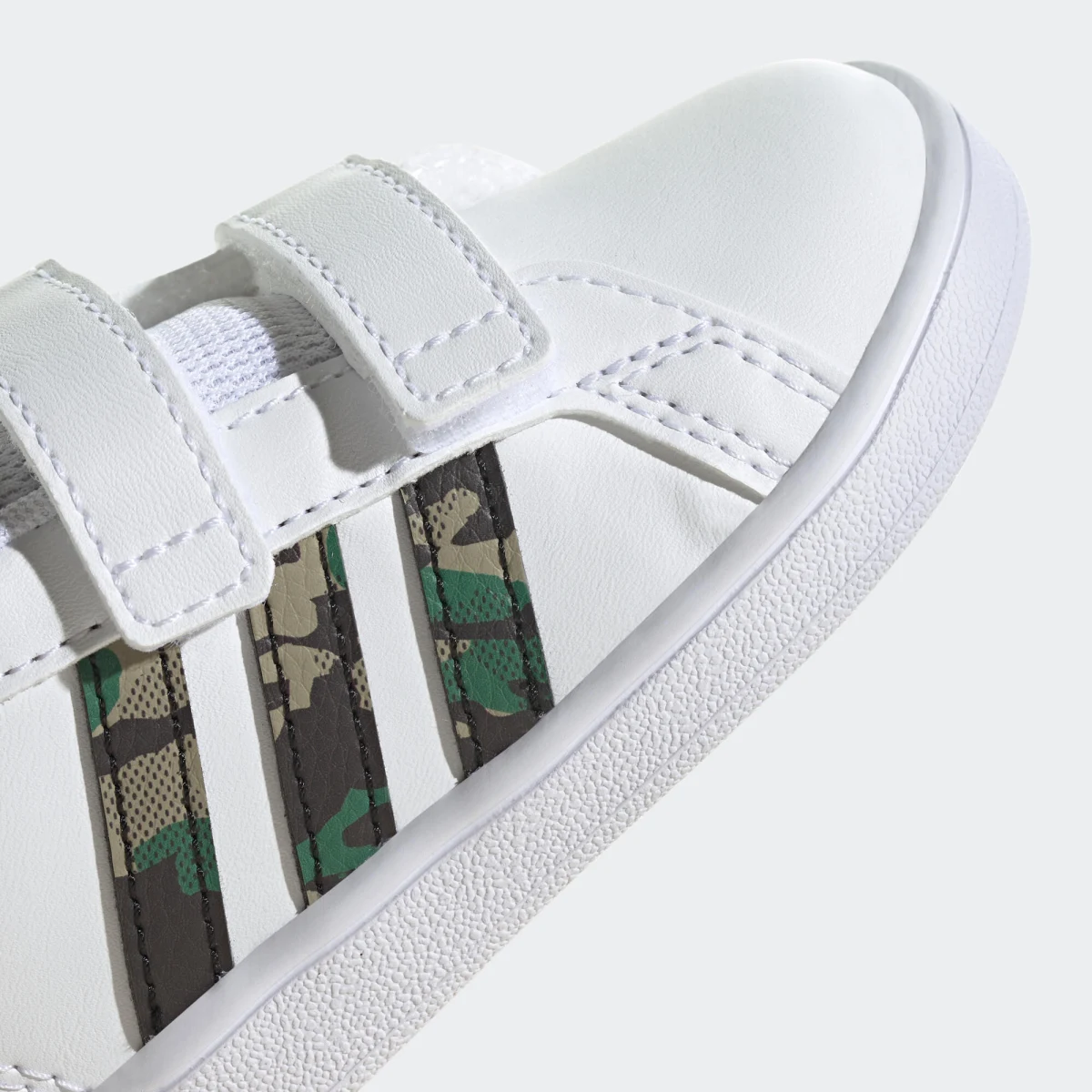 ADIDAS DETSKÁ OBUV ČIERNA 21 · záber 2