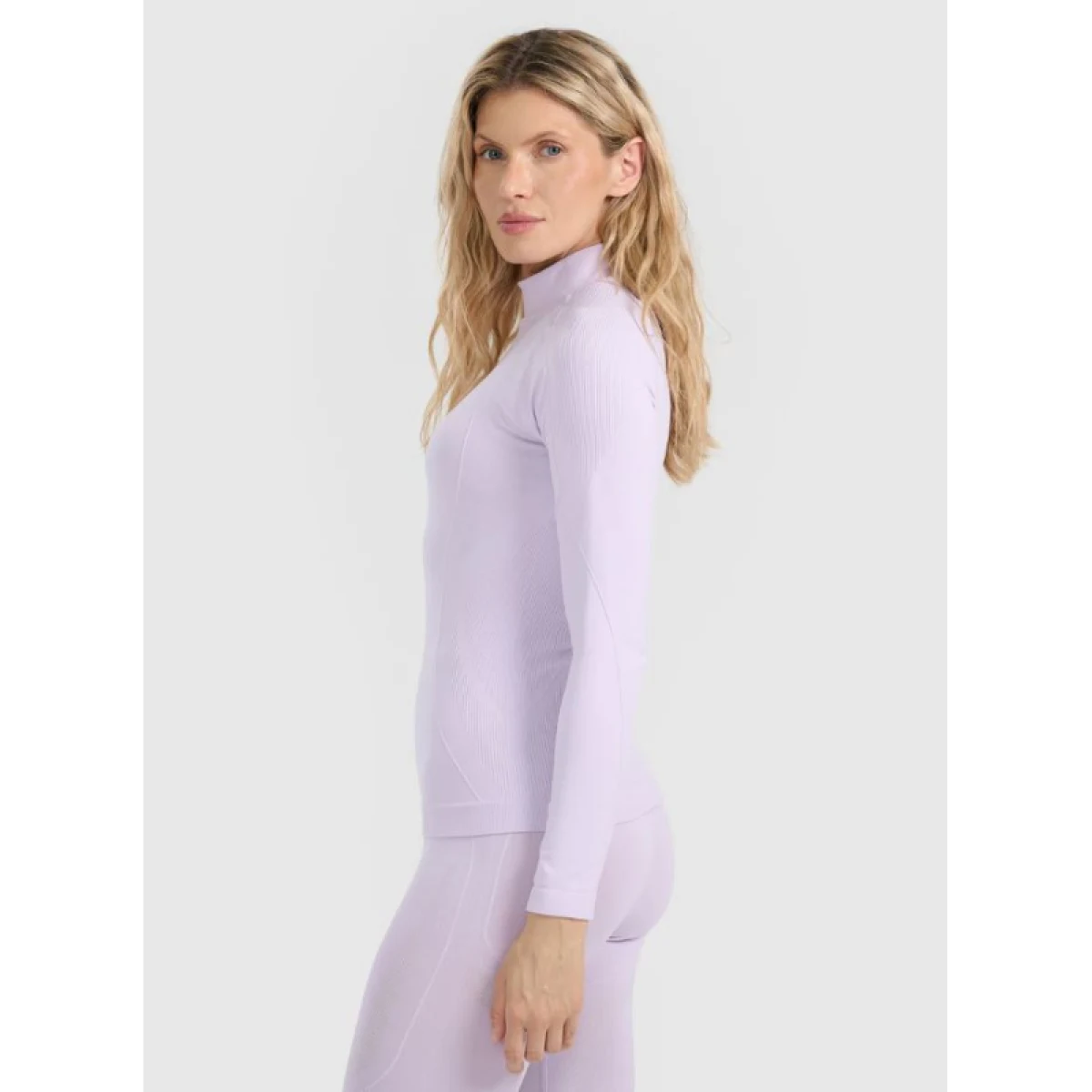 Dámské termo tričko s dlouhým rukávem 4F SEAMLESS UNDERWEAR F216-WAW25USEAF216-52S-LIGHT VIOLET · záber 4