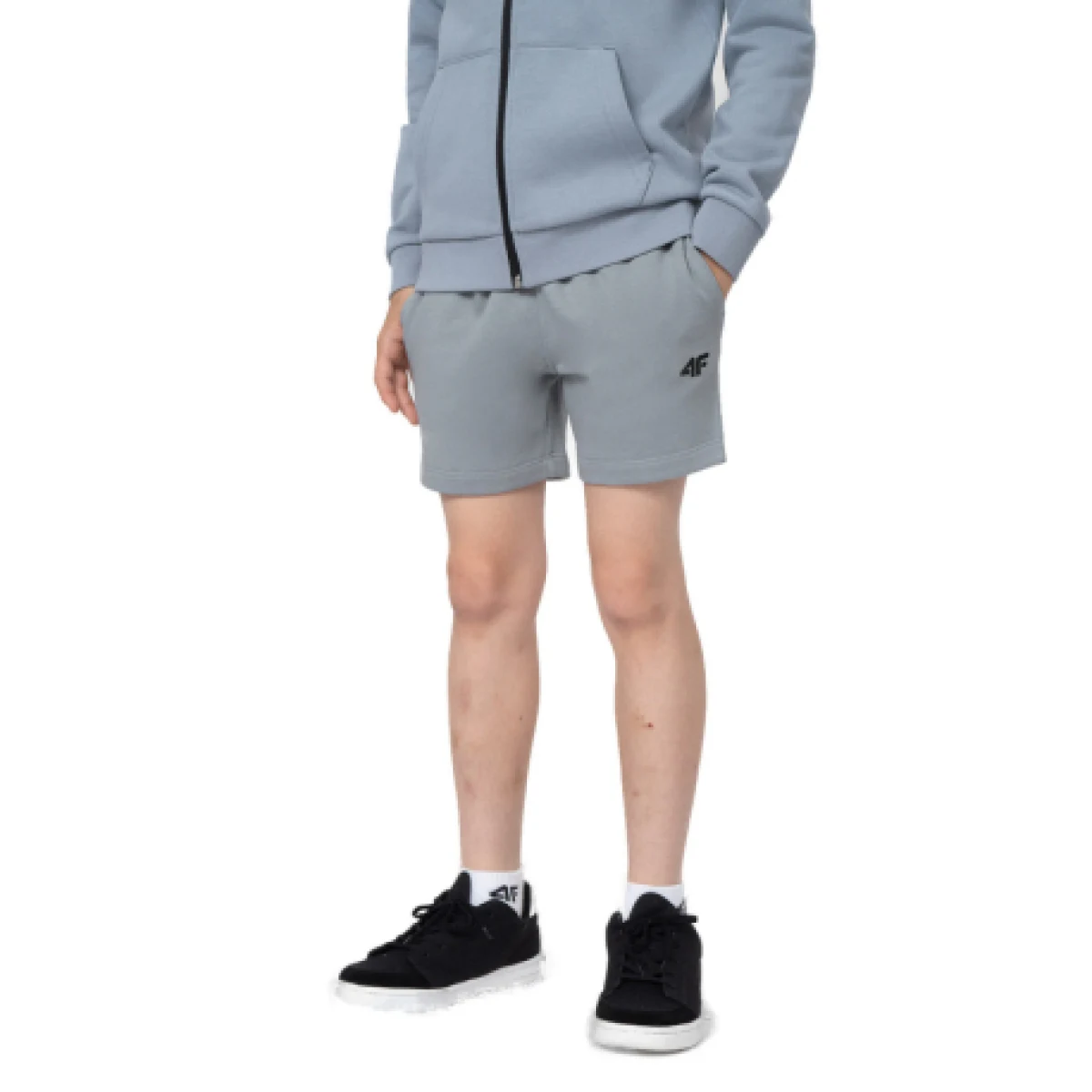 Chlapecké teplákové kraťasy 4F JUNIOR SHORTS CAS M048-34S-LIGHT BLUE · záber 1