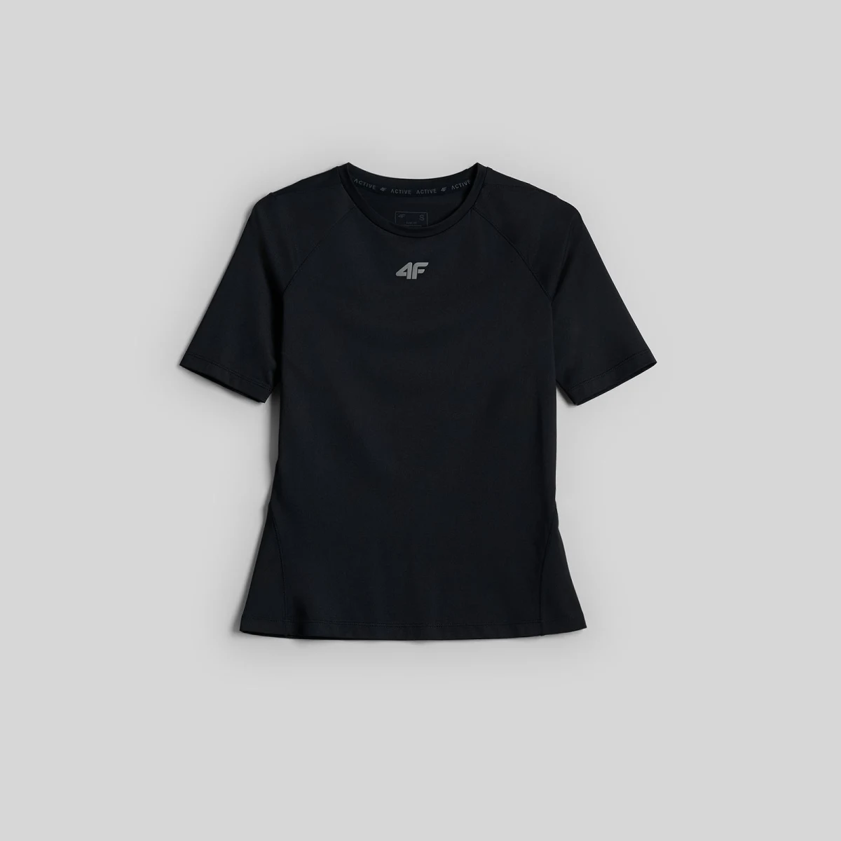 Tréningové tričko slim rýchloschnúce dámske - čierne - Farba: čierna | Pohlavie: Dámske · záber 1