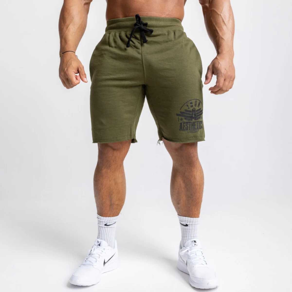 Pánske teplákové kraťasy Iron Aesthetics Force, vojenská zelená · záber 1