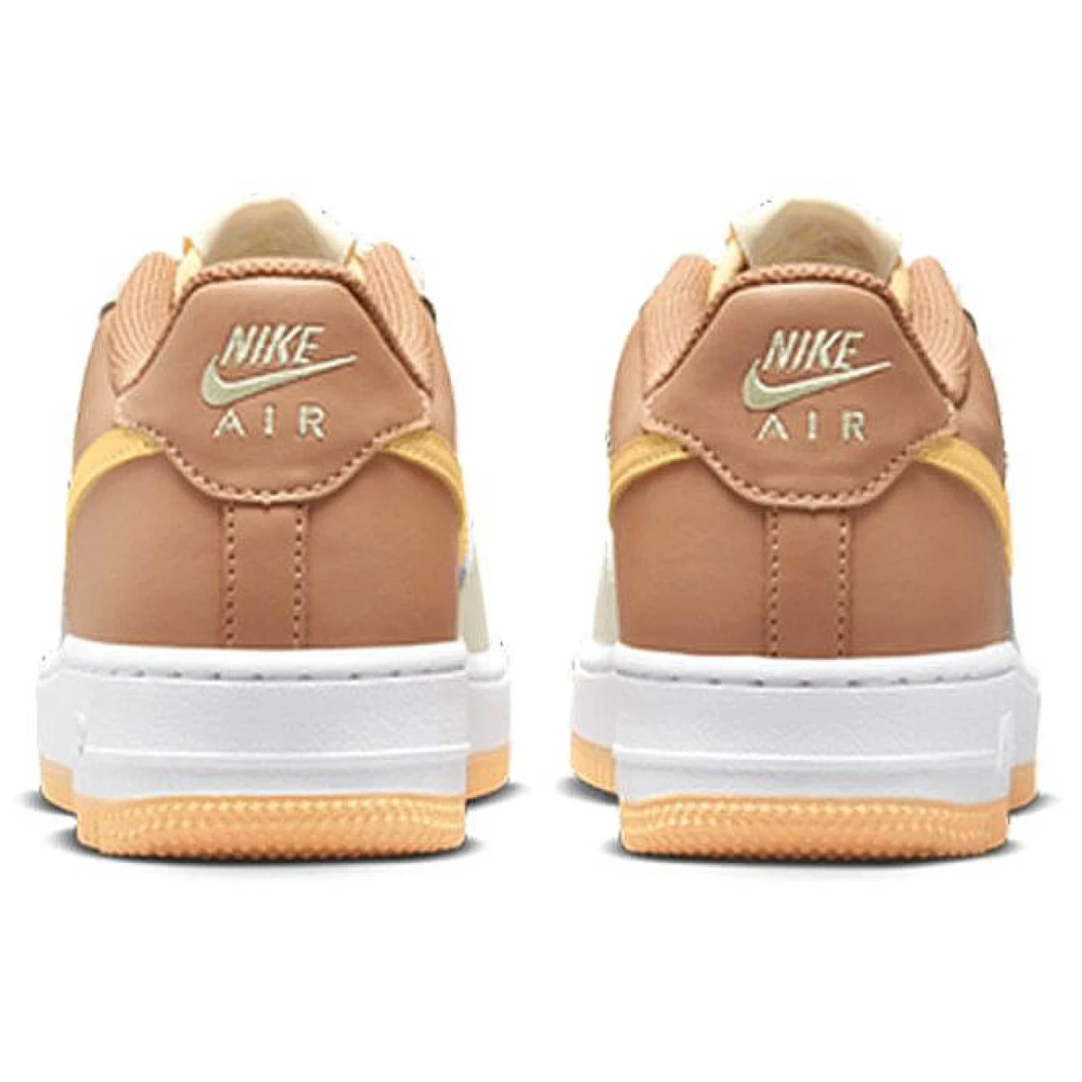 Nike Air Force 1 (gs) - 38,5 · záber 2