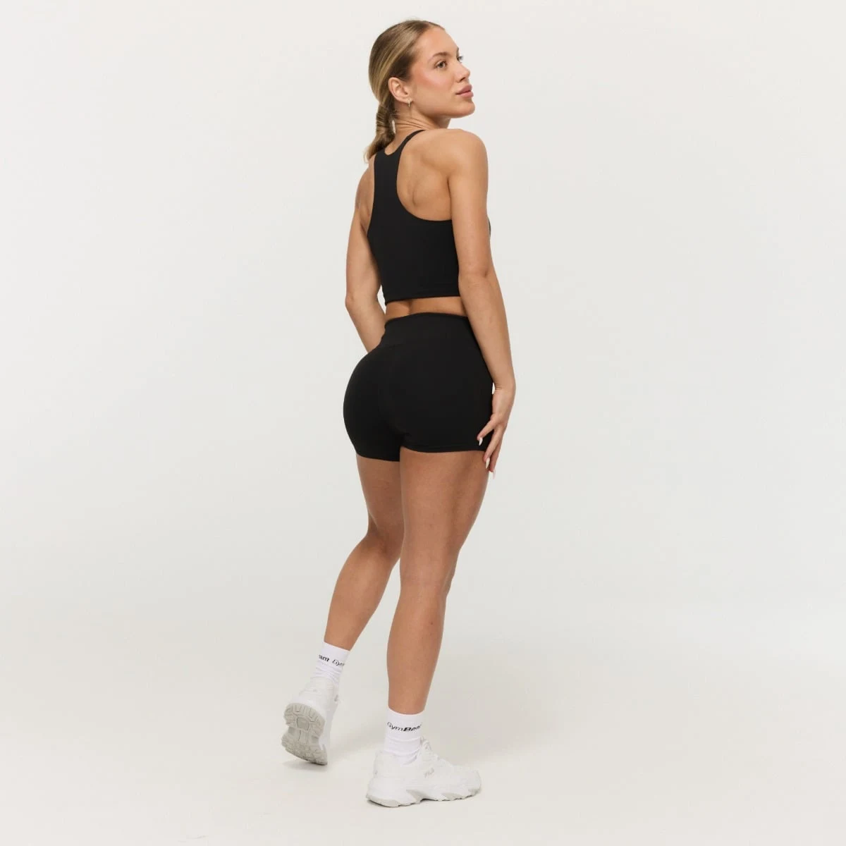 GymBeam Dámské šortky BEAT Black - Velikost: XXL | Barva: Čierna | Hmotnost: 0,1 kg | Balení: 40 · záber 5
