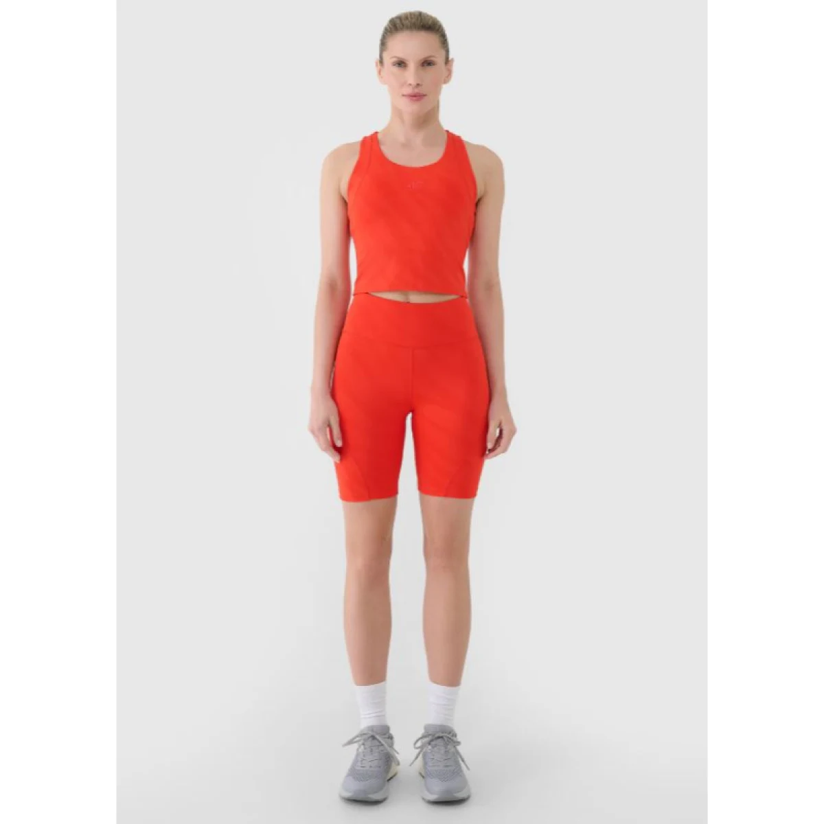 Dámské tréninkové tílko 4F SLEEVELESS FNK F413-62S-RED · záber 4
