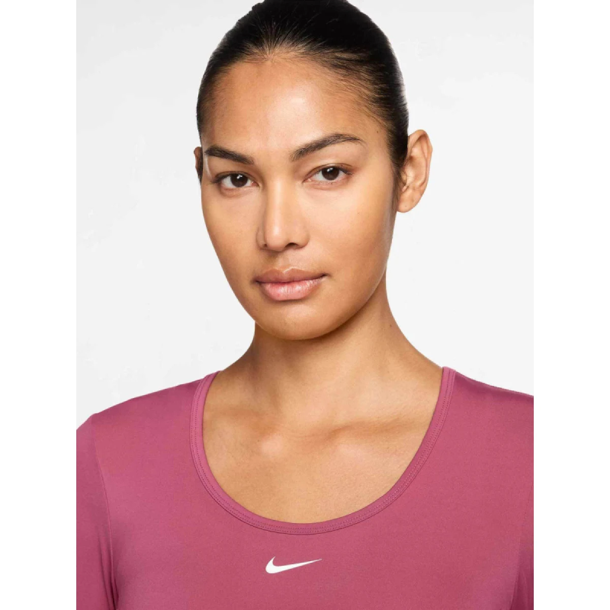 Dámské tréninkové tričko s dlouhým rukávem NIKE PRO W NP DF LS TOP GG SHINE SWEET BEET RUSH MAROON WHITE · záber 4
