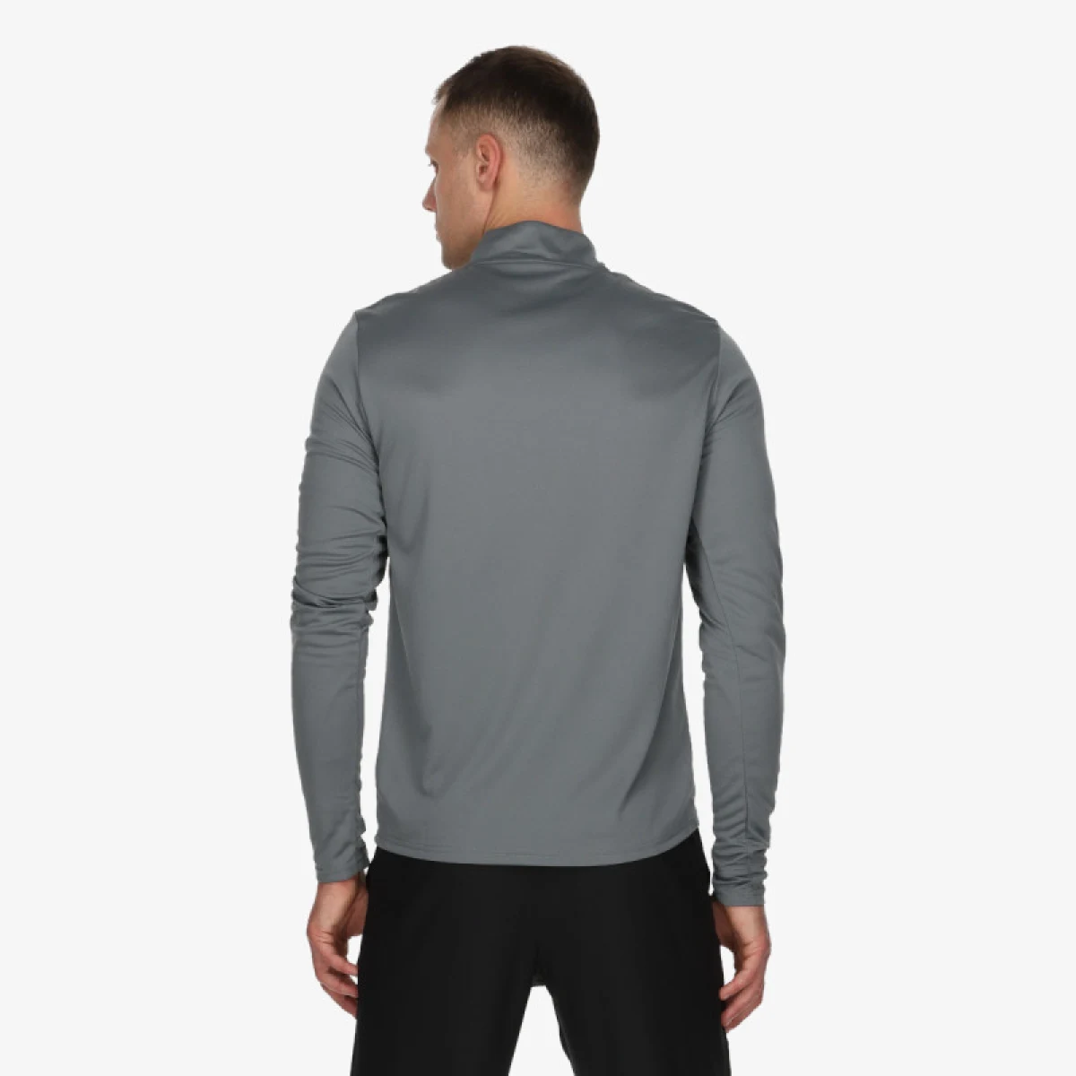 Pánska bežecká mikina s 1 2 zipsom NIKE M NK DF PACER TOP HZ SMOKE GREY REFLECTIVE SILV · záber 4