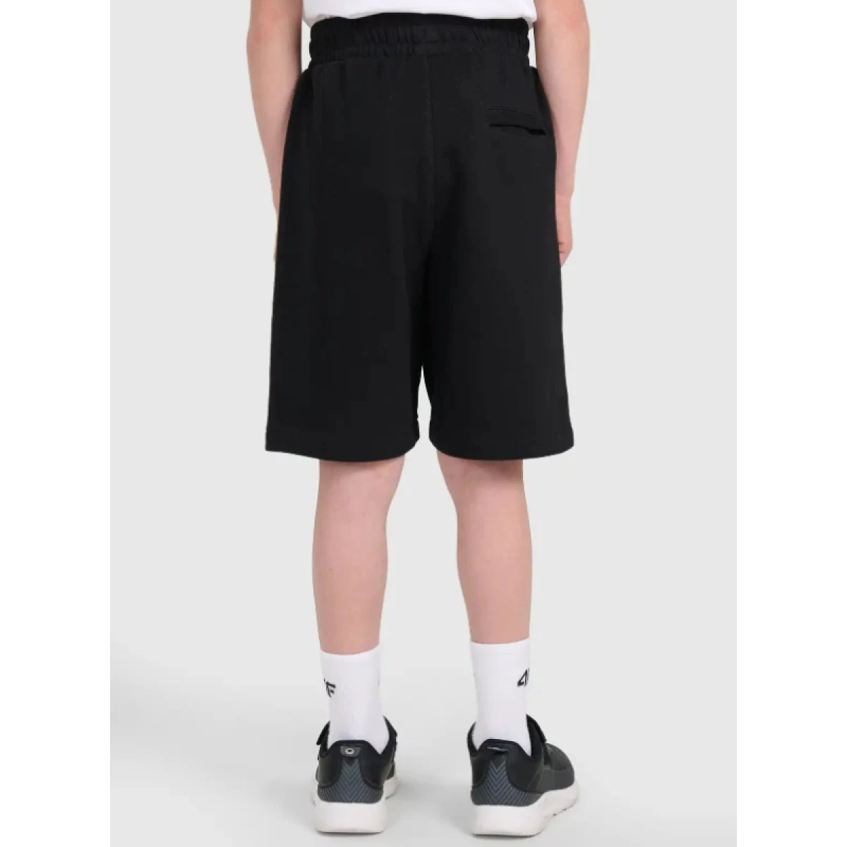 Chlapčenské kraťasy 4F JUNIOR SHORTS CAS M784-20S-DEEP BLACK · záber 3