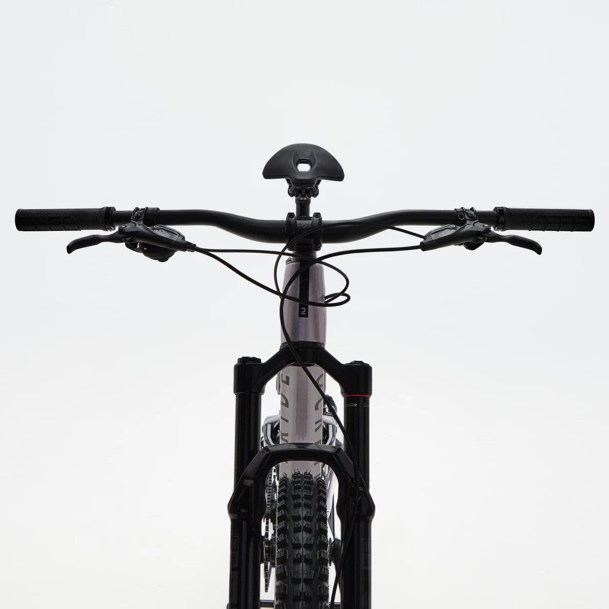 ROCKRIDER Horský bicykel All Mountain FEEL 900 S s karbónovým rámom M (165-174 cm) · záber 2