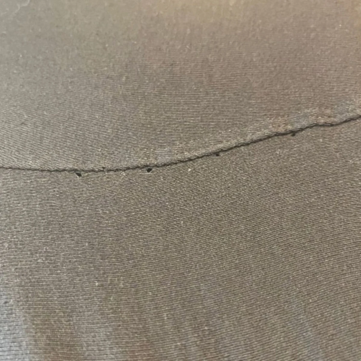 Jogger tepláky Iron Aesthetics Vertical, černo-bílé - VÝROBEK S VADOU · záber 3