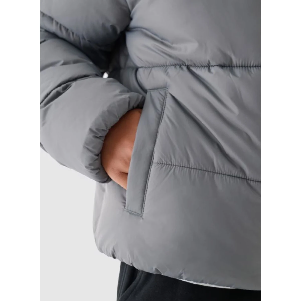 Chlapecká bunda 4F JUNIOR DOWN JACKET-JWAW24TDJAM461-25S-GREY · záber 3