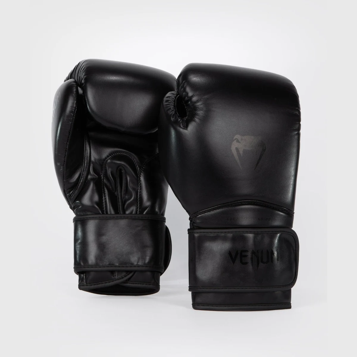 Venum Boxerské rukavice Contender Black/Black - Velikost: 16 | Barva: Čierna | Hmotnost: 0,87 kg | Balení: 13 · záber 2