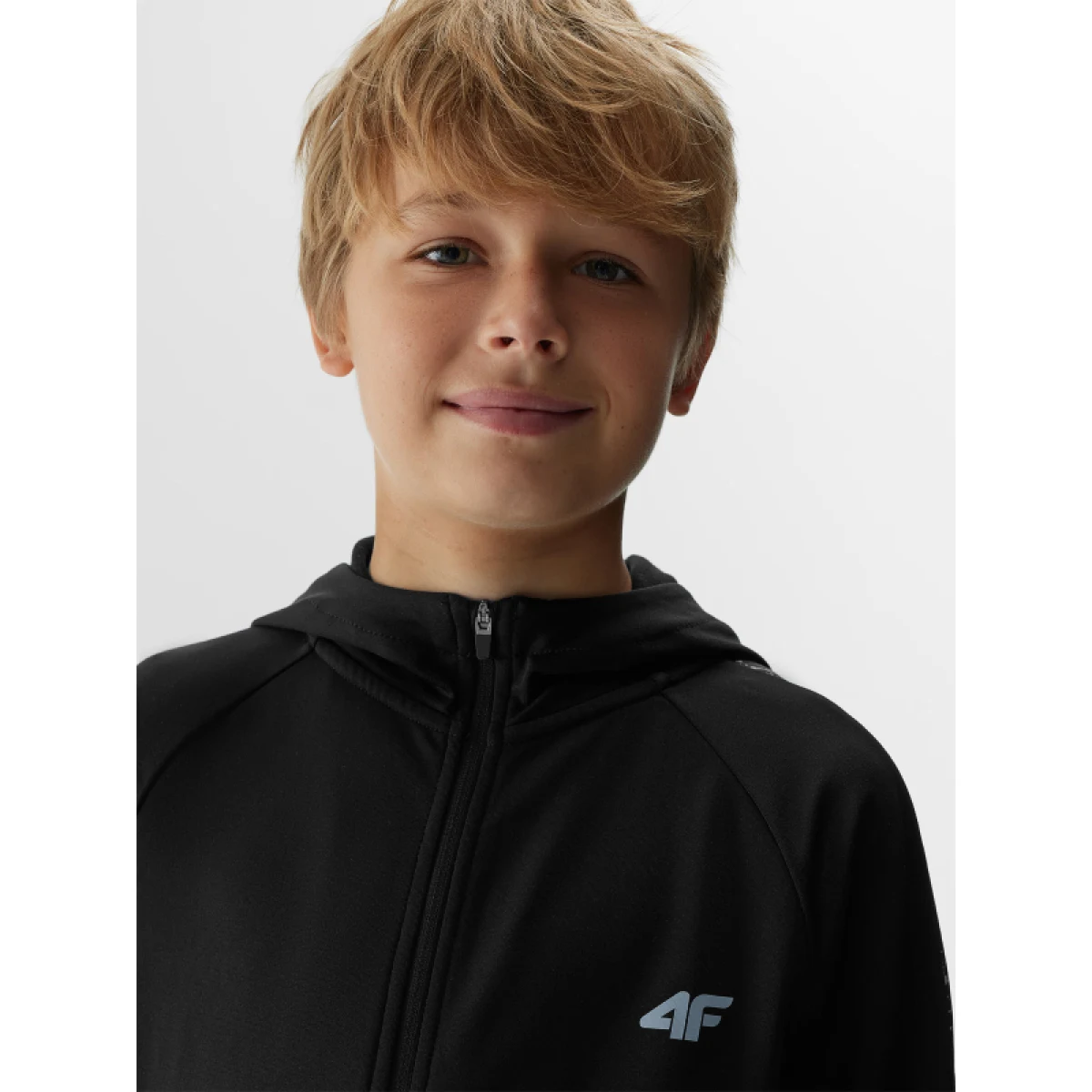 Chlapecká zateplená tréninková mikina se zipem 4F JUNIOR SWEATSHIRT FNK-JAW23TFSWM205-20S-DEEP BLACK · záber 5