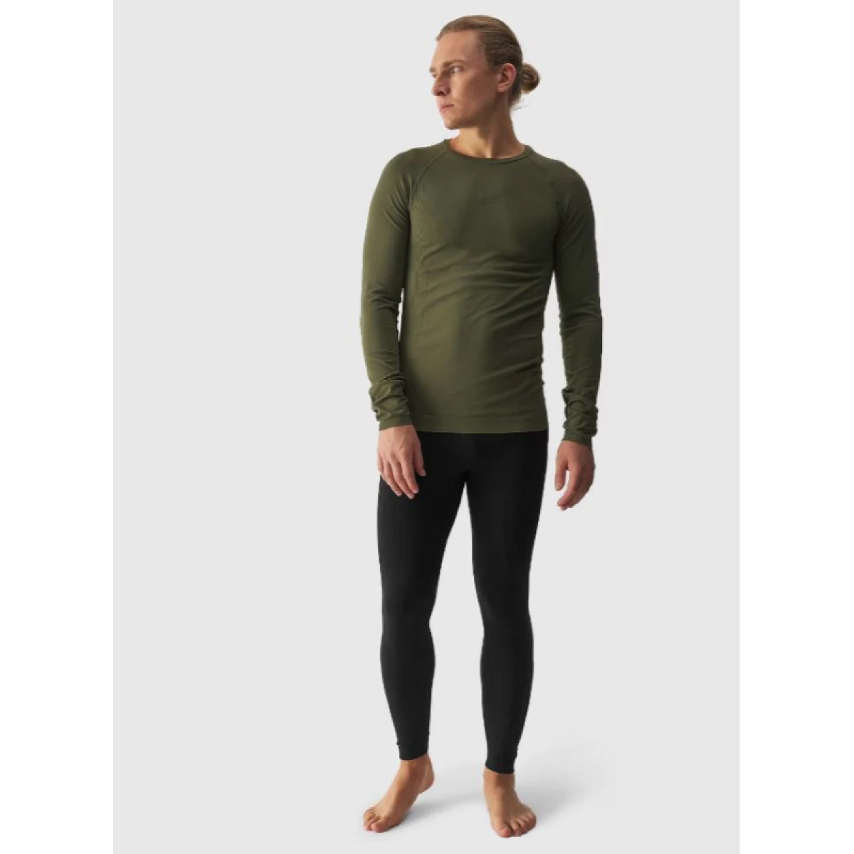 Pánské termo tričko s dlouhým rukávem 4F SEAMLESS UNDERWEAR-WAW24USEAM172-43S-KHAKI · záber 5