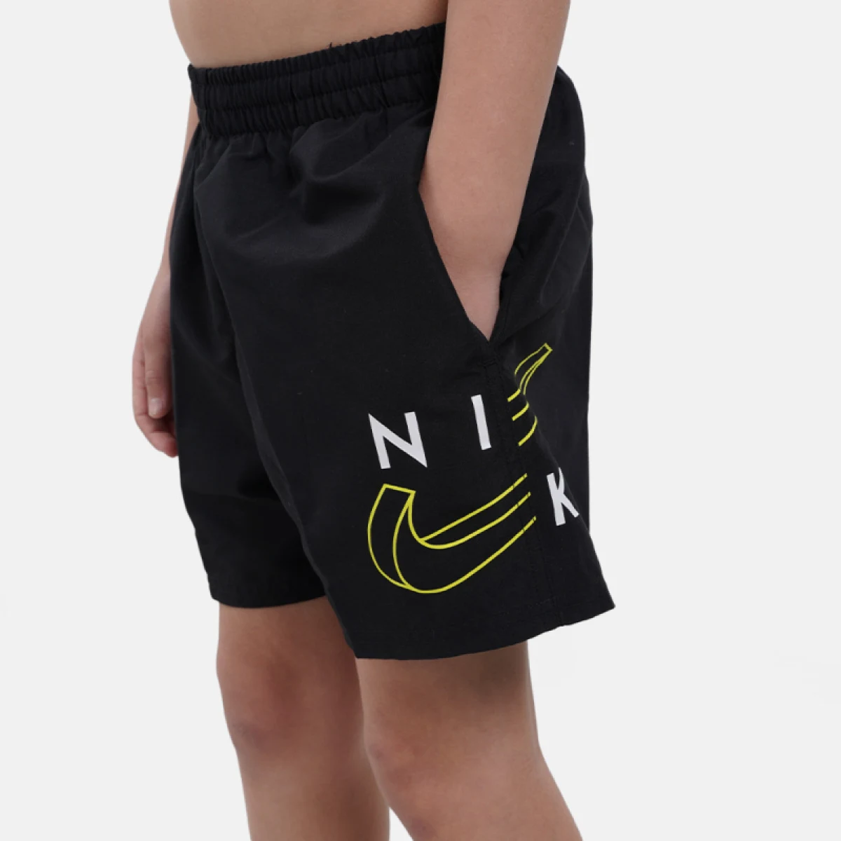 Chlapčenské plavky NIKE SWIM 4 inch VOLLEY SHORT BLACK-BLACK · záber 2