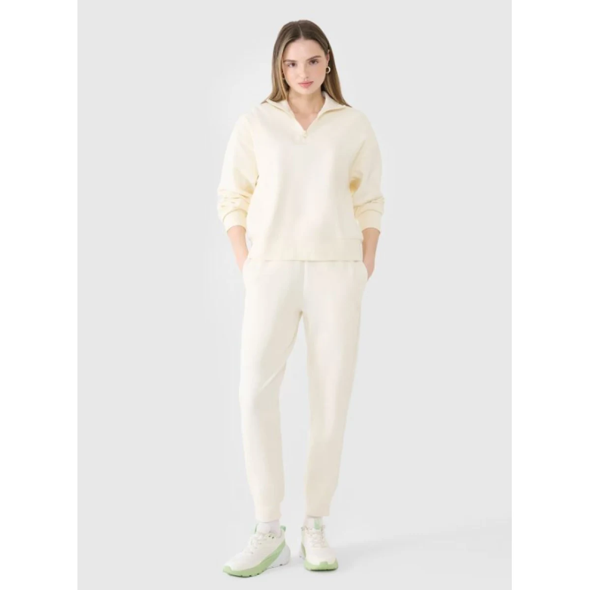 Dámské tepláky 4F TROUSERS CAS F0996-11S-OFF WHITE · záber 2