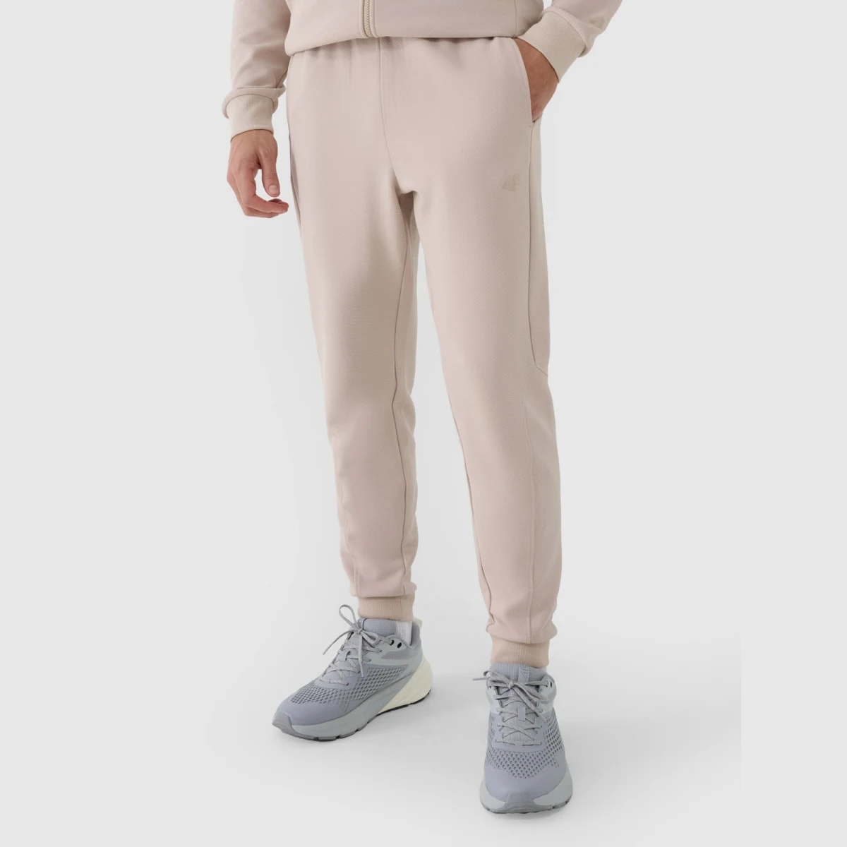Pánské tepláky typu jogger - béžové · záber 2