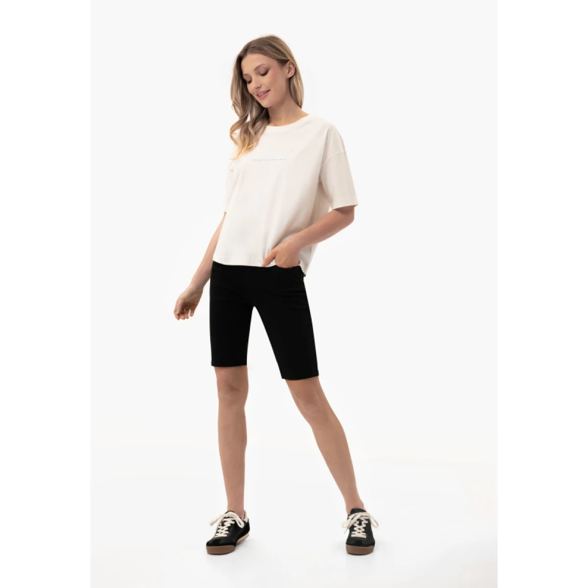 Dámské tričko s krátkým rukávem VOLCANO PERFECT-101-CREAM · záber 4