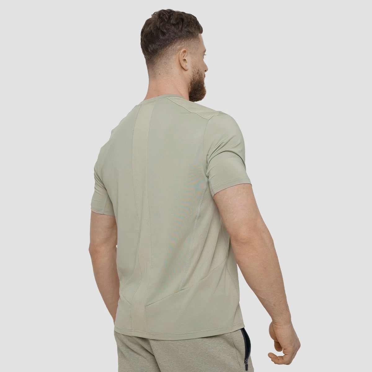 GymBeam Pánské sportovní triko Agile Sage · záber 2