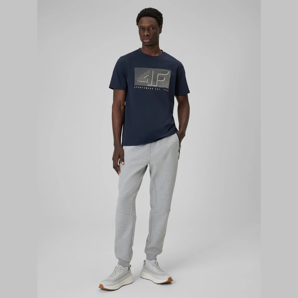 T-shirt regular s potlačou pánsky - tmavomodrý · záber 10